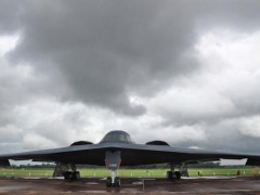 英国追查空军基地“恐袭”线索 第七嫌疑人落网